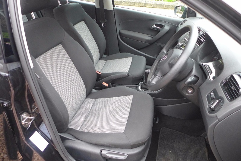 VOLKSWAGEN POLO S 2012