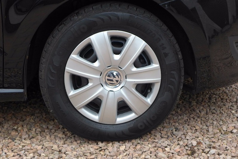 VOLKSWAGEN POLO S 2012