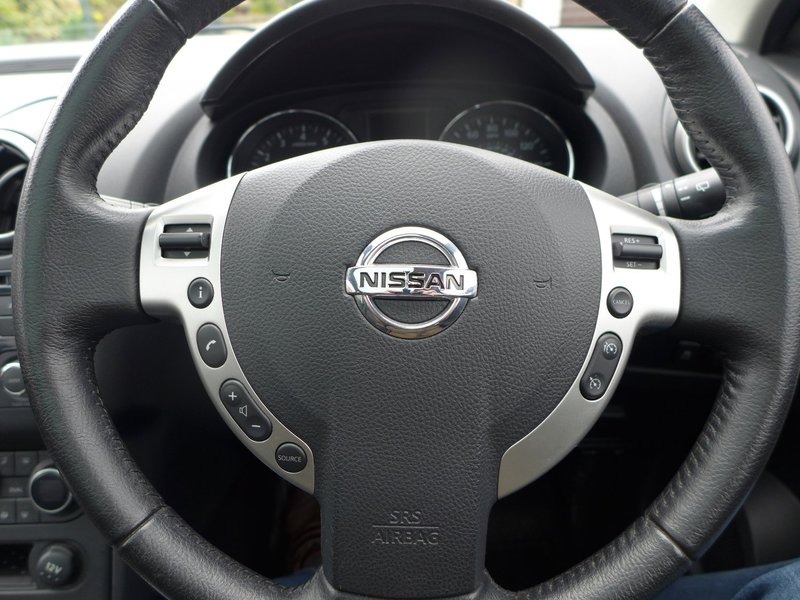 NISSAN QASHQAI ACENTA PLUS 2 2012