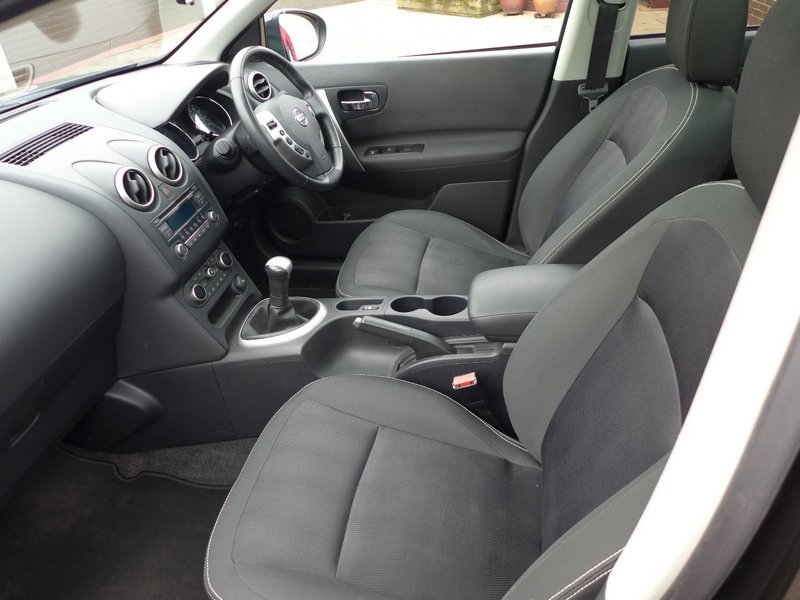 NISSAN QASHQAI ACENTA PLUS 2 2012